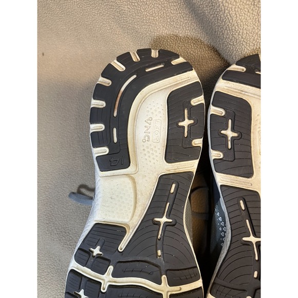 Brooks Ghost 14 Mens Running Shoes Grey Size 11.5 Road Athletic Sneakers - Picture 15 of 16